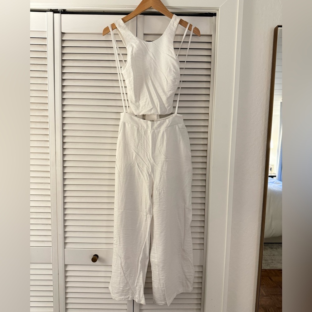 NWOT City Studio White 2 Piece Set 0